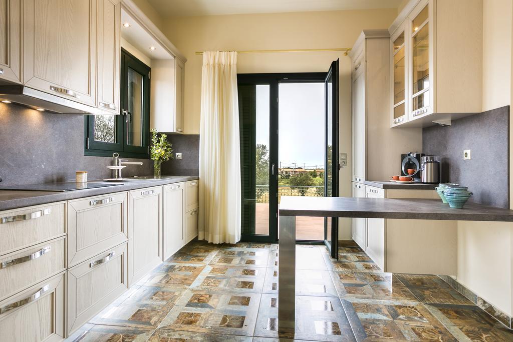 Pleiades Luxury Villa スヴォロナータ エクステリア 写真