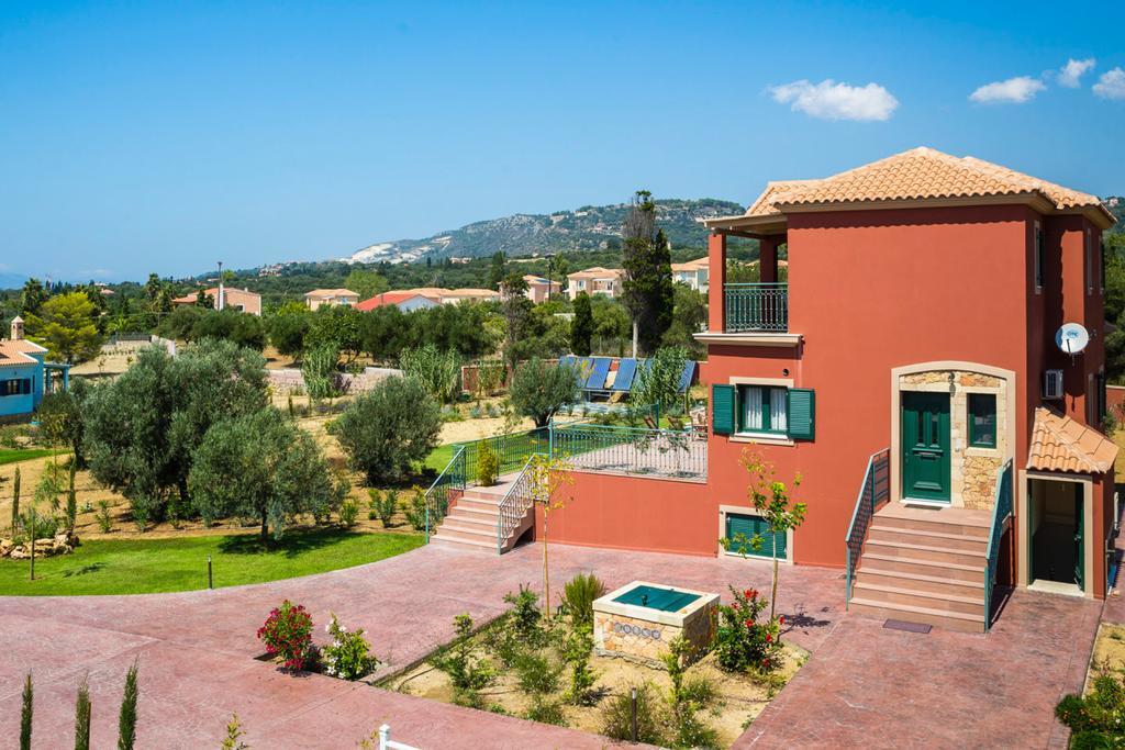 Pleiades Luxury Villa スヴォロナータ エクステリア 写真