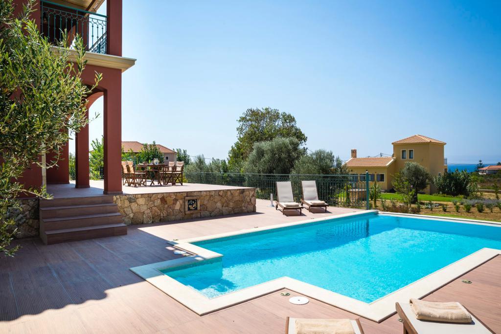 Pleiades Luxury Villa スヴォロナータ エクステリア 写真
